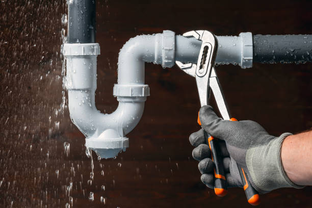 Professional Drain Cleaning technician working in Paris, IL